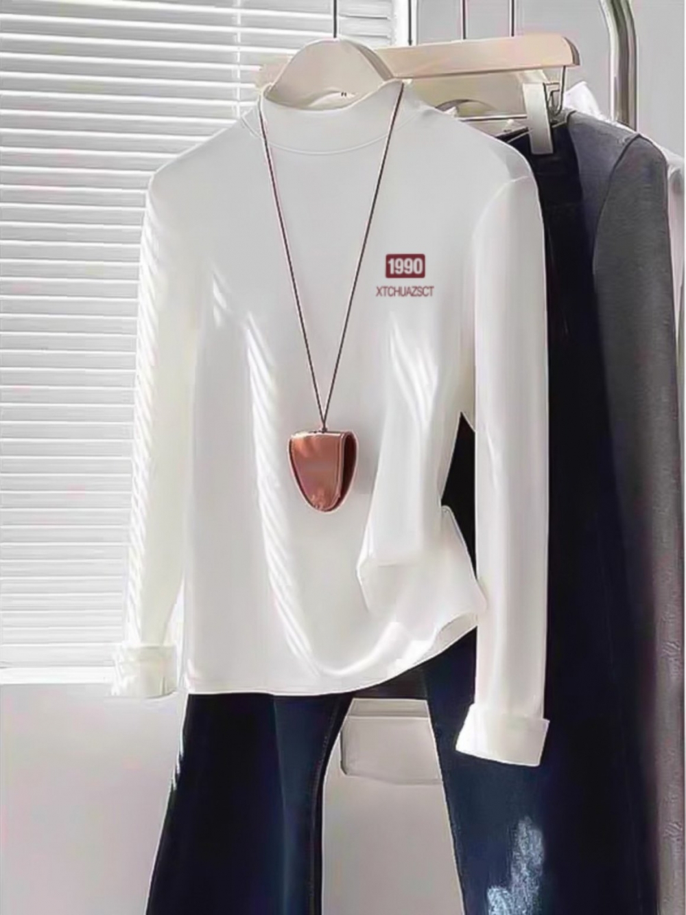 European Station Fall and Winter New Arrival Silm White Half-High Collar Long Sleeves T-Shirt Women's Minimalist Inner Wear Dralon Bottoming Shirt Tops
