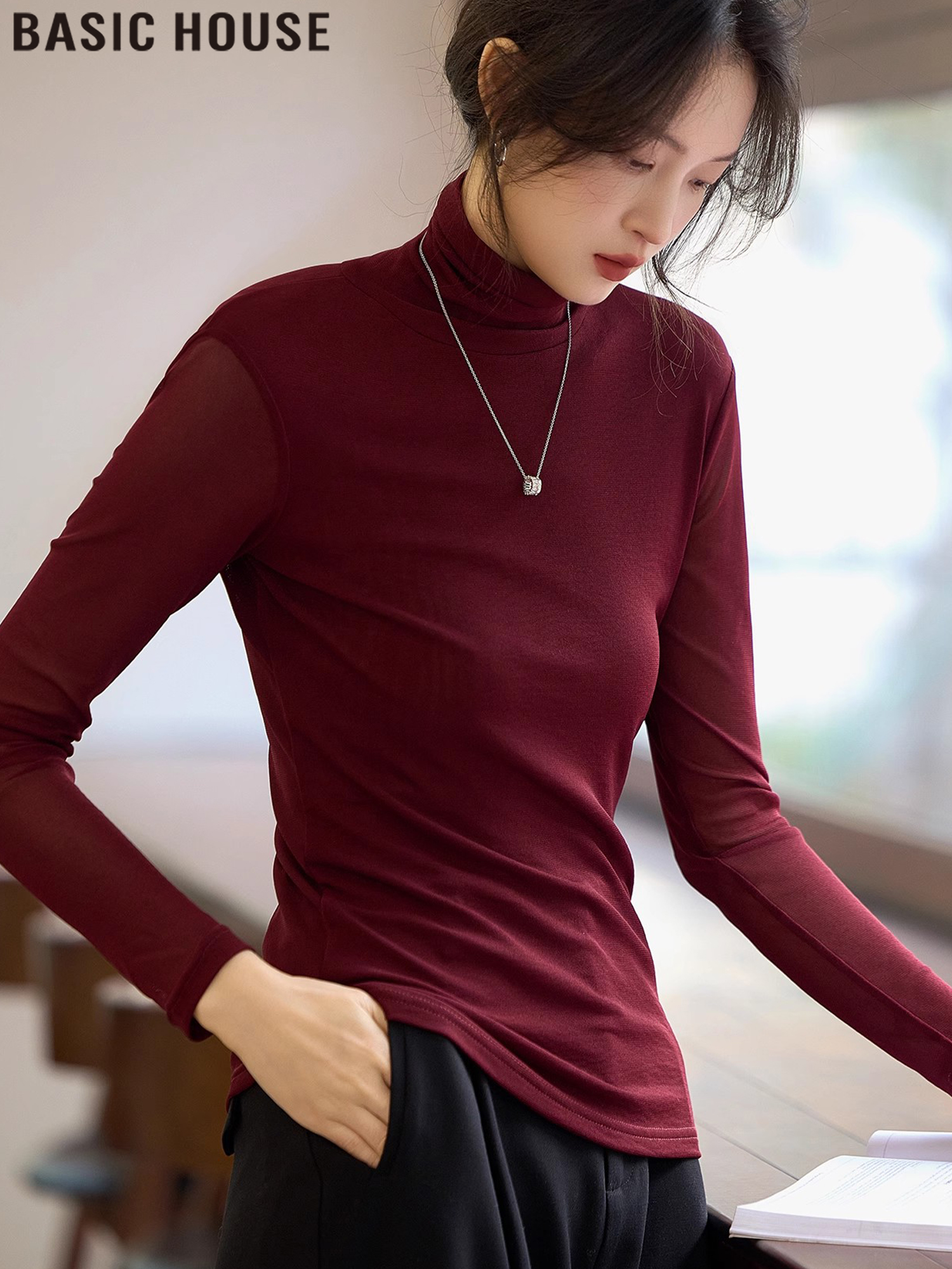 Baijiahao French Simple Style Warm Innerwear - Women's Fleece Lined Turtleneck Base Layer Shirt for Spring/Autumn