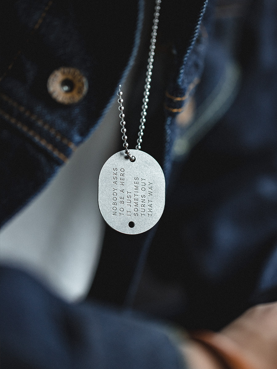 American Retro Pendant Disco Jumping Cool Earth Handsome Dog Tag