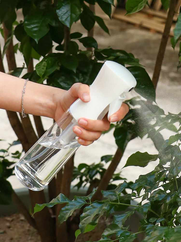 Sprinkling Can For Home Watering Flowers Handy Gadget Spray Mist Disinfection Special Pneumatic Small Size Alcohol Gardening Flower Growing Sprinkling Can