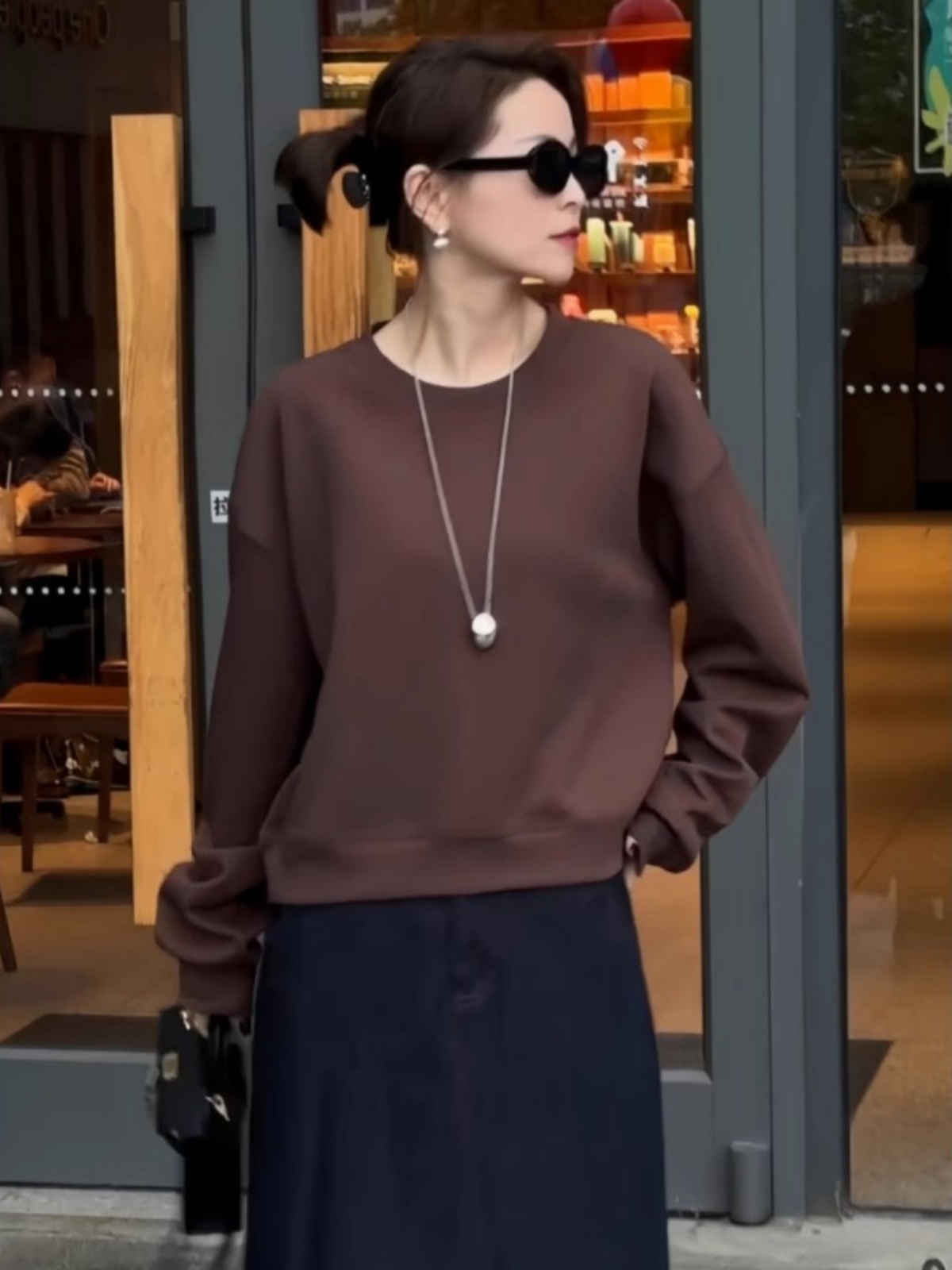 Brown round Neck Sweatshirt Female Spring & Fall 2025 New Arrival Best Selling Fashionable Stylish Korean Style Idle Style Loose Crop Top