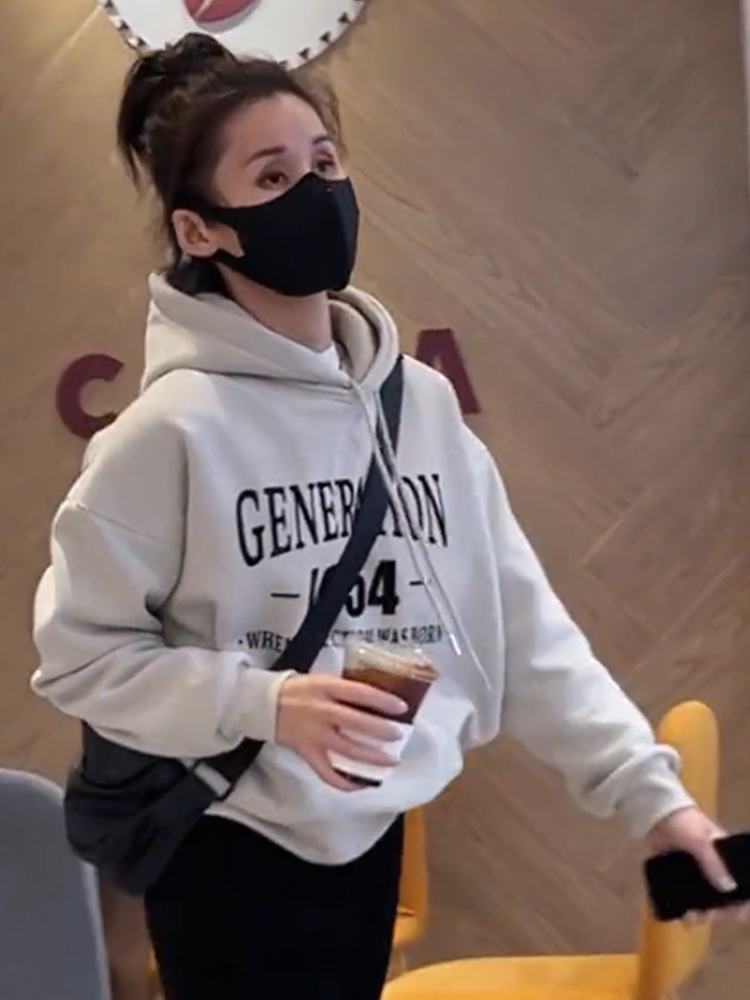 Gray Hooded Sweatshirt Women's 2025 New Arrival Best Selling K-style Loose Slim Looking Small Hooded Jacket Women