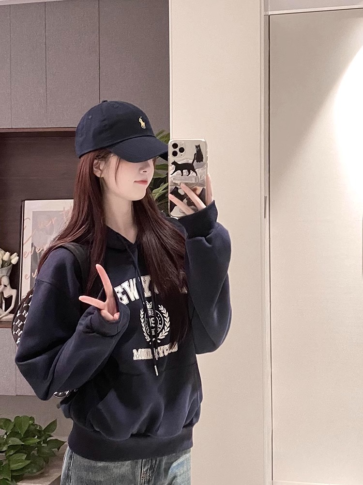 American Retro Navy Blue Hooded Loose Sweater Female Korean Style Sense of Design Small Long Sleeves Print Tops Autumn