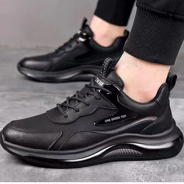 Plover Leather Oilproof and Abrasion Resistant Casual Running Men's Shoes
