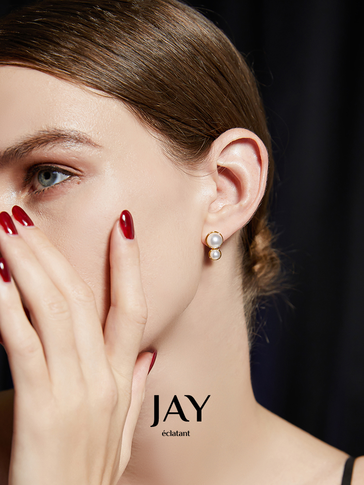Jay Niche Style Unique 2024 New Arrival Earrings Summer 925 Silver Stud Earrings Minimalist Imitation Pearl Earrings for Women Fancy