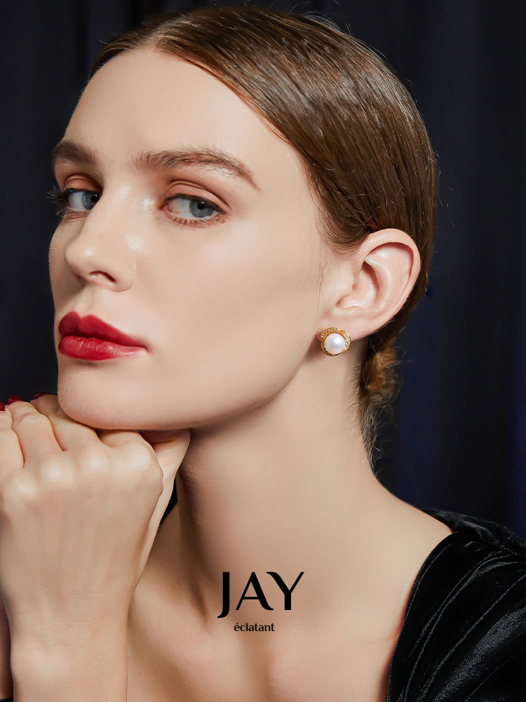 Jay French Style Bud Pearl Stud Earrings for Women Fancy Accessible Luxury 2024 New Arrival Earrings Small Exquisite and Versatile Earrings