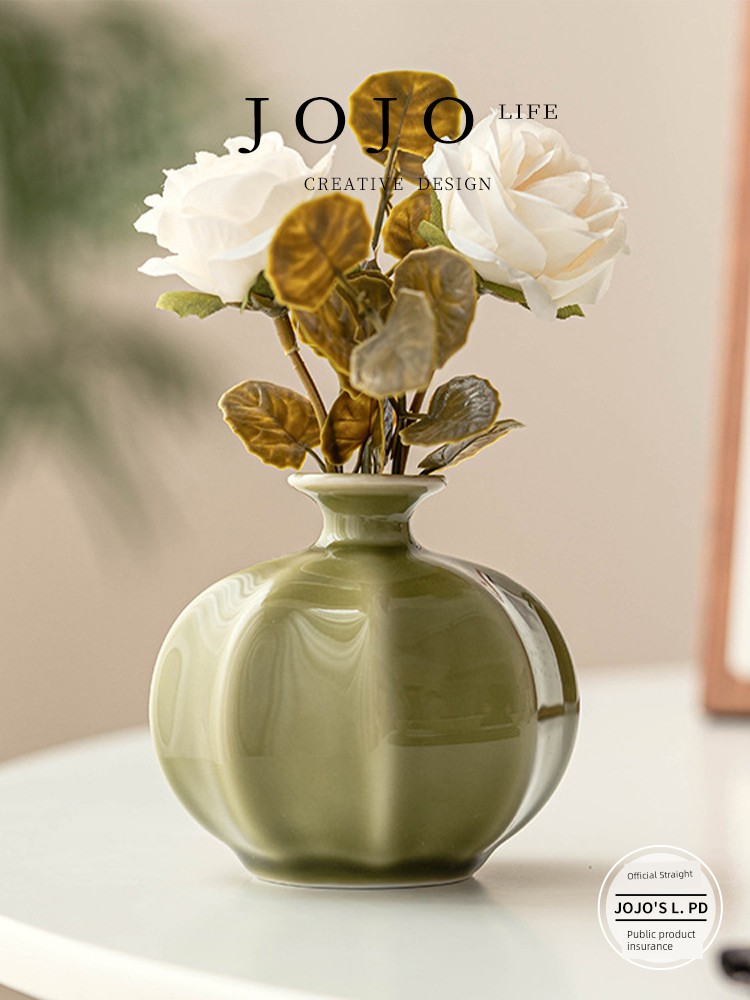 Jojo's L. Pd. Remote. Lantern Small Vase Accessible Luxury Classy For Home Living Room Flower Arrangement | Countryside