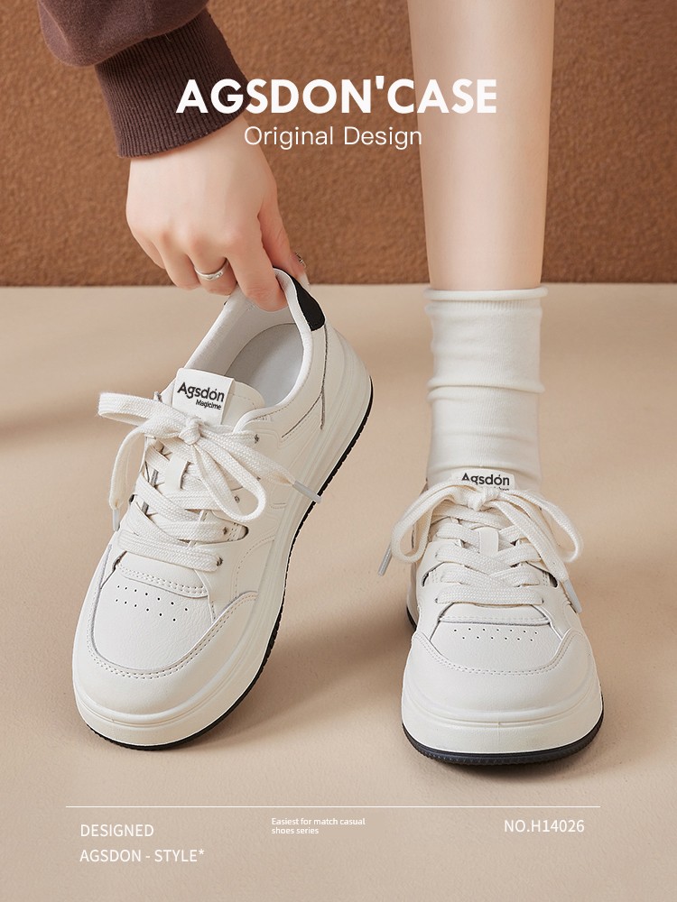 Leather White Shoes Female 2024 New Arrival Autumn and Winter Casual Flat Sneakers Soft Bottom Best Selling Inner Match Match Skirt