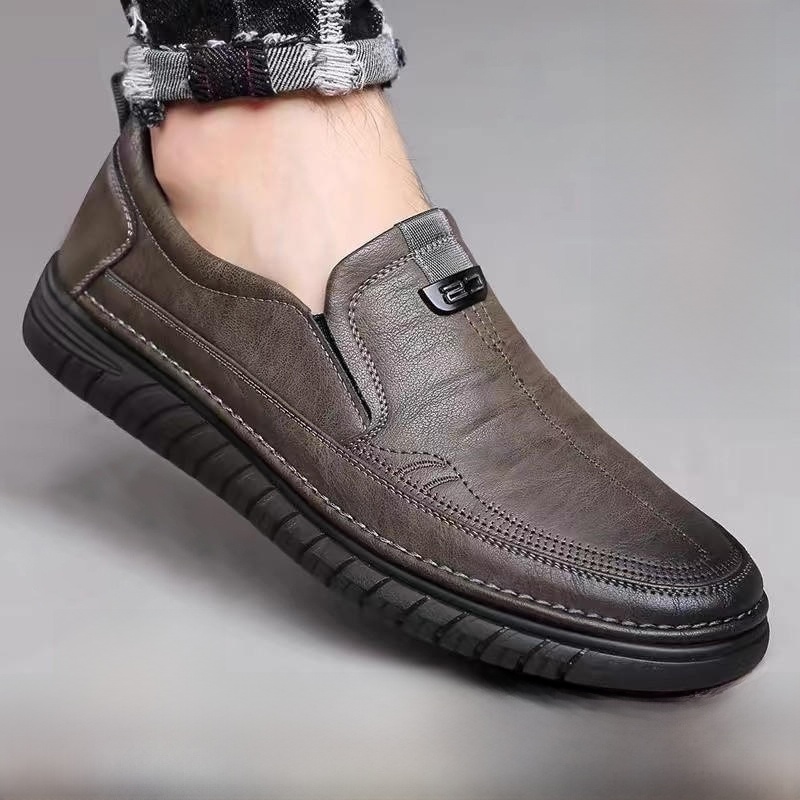 Men's Shoes Autumn Breathable Soft Bottom Casual Non Slip Leather Shoes