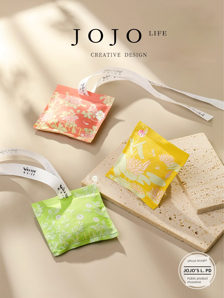 Jojo's L. Pd. Mr. Grocery. Chinese Sachet Gift Box Car Aromatherapy Pendant Sachet | Purple Deep