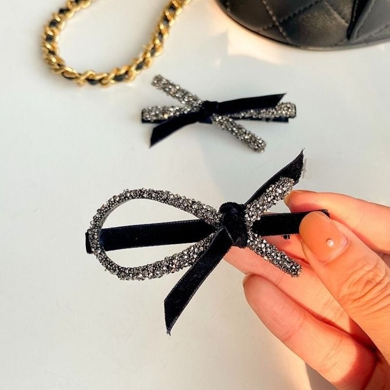 Jie Yi Classic Style Cross Side Clip Hairpin Rhinestone