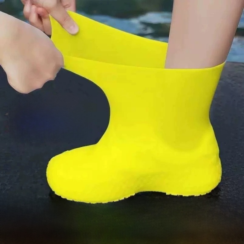 LaTeX Thickening and Wear-Resistant Rain Portable Waterproof Shoe Cover