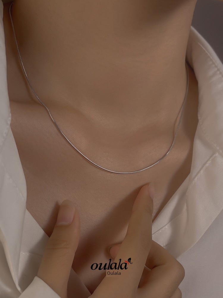 Basic Women's Simple and Short Titanium Steel Ornament Necklace