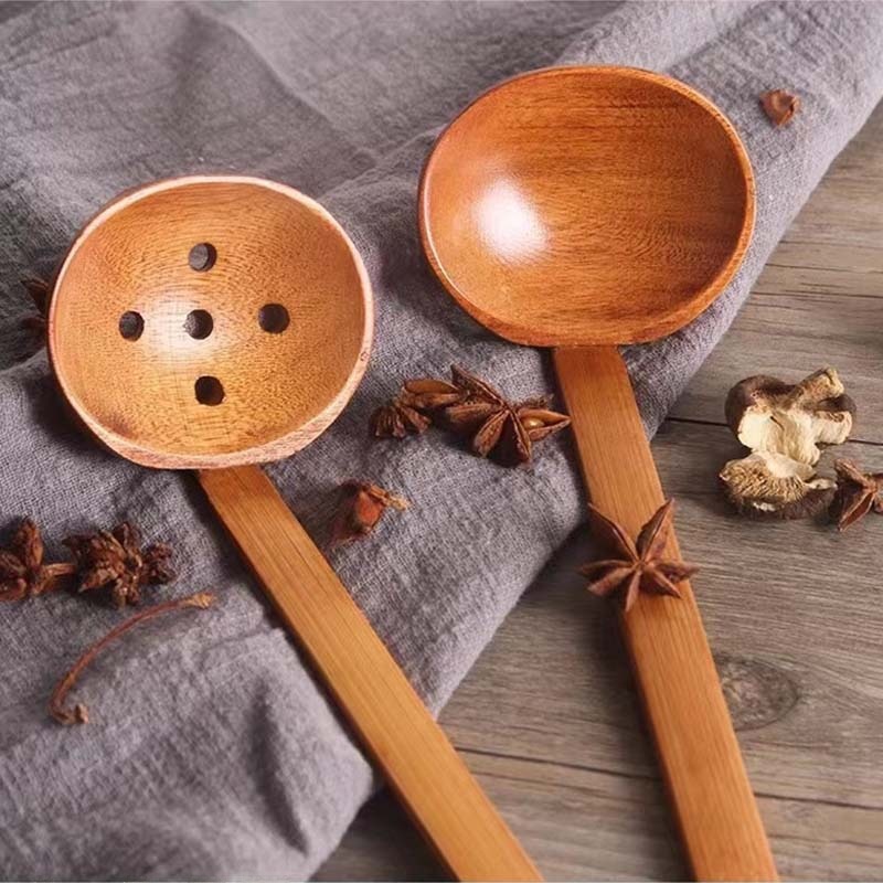 Japanese-Style Spicy Hot Pot Bamboo Handle Tortoise Shell Wooden Spoon