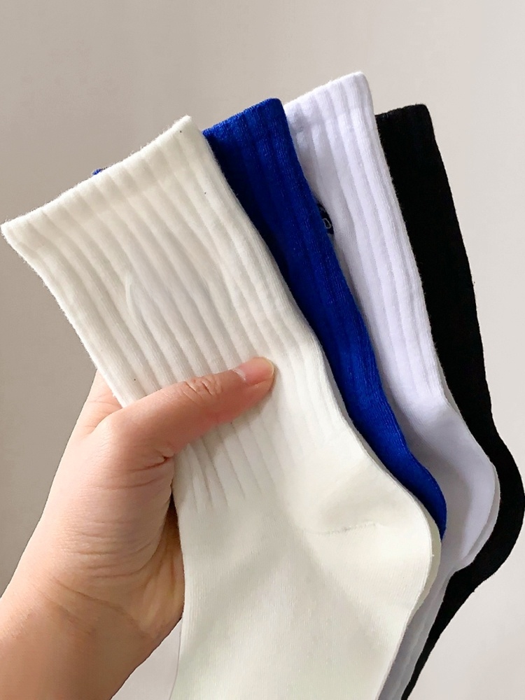 Non Slip White Autumn and Winter Knee High Trendy Men's Socks