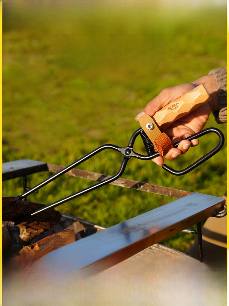 Primitive Man Camping Barbecue Thickened and Anti-Scald Firewood Outdoor