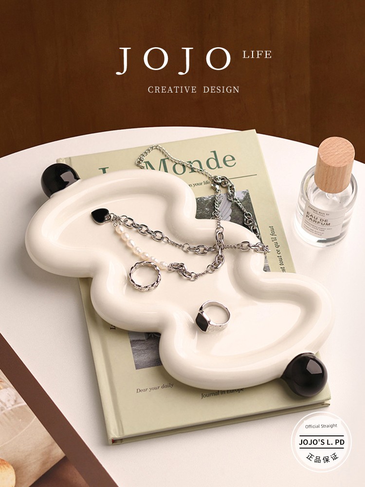 Jojo's L. Pd. Surprised. Tray Accessible Luxury Perfume Ring Necklace Storage Aromatherapy | Surprised