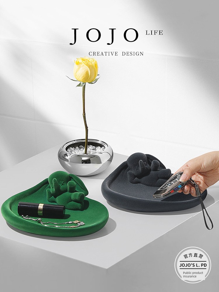 Jojo's L. Pd. Difficult. Storage Rack Accessible Luxury Flocking Dumbo Storage Jewelry Plate | Hard to Describe