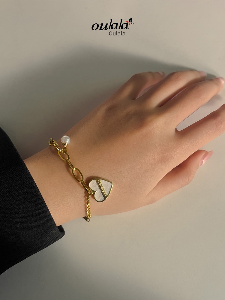 Heartbeat Heart Bracelet Female Patchwork Chain Bracelet Titanium Steel No Fading Accessible Luxury Girlish Style Pearl Fashion Ornament