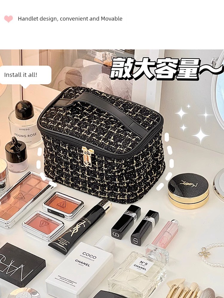 Cosmetic Bag Women's Large Capacity Classic Style Fancy Portable Outdoor Wash Bag Cosmetics Skin Care Products Buggy Bag