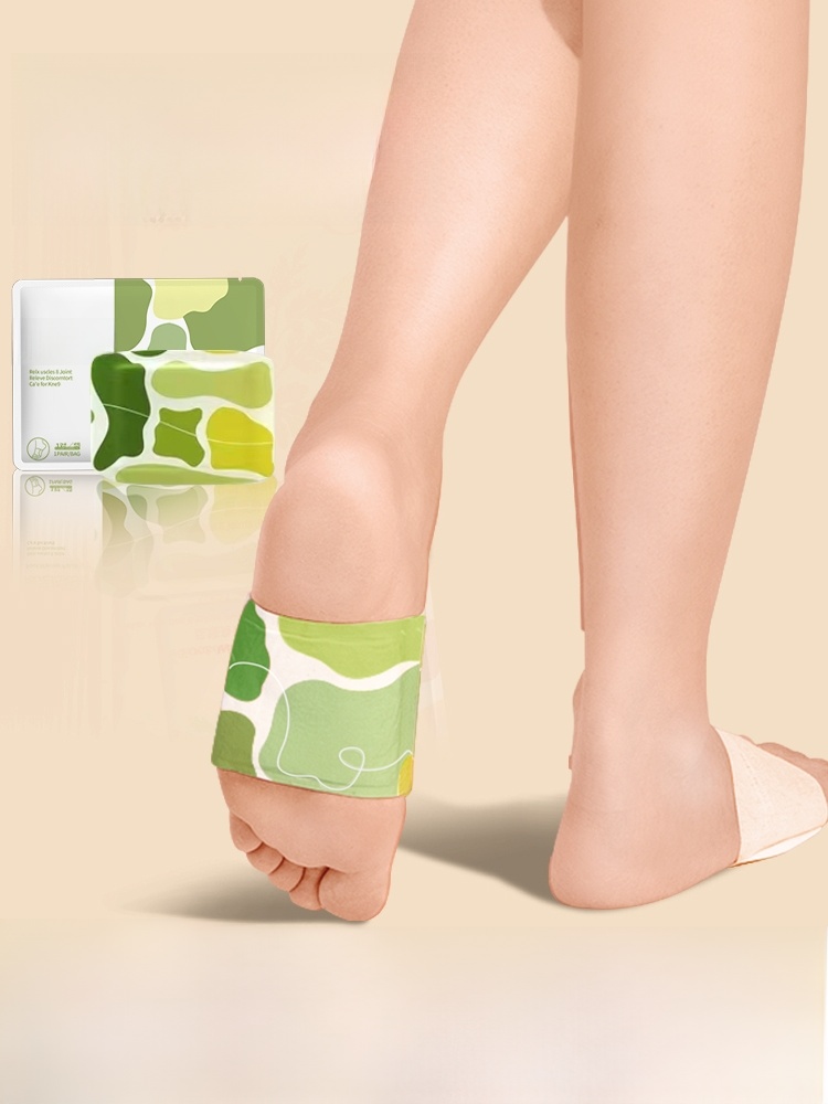 Argy Wormwood Foot Warmer Heating Pad Warming Paste for Girls Self-Heating Insoles Warm Feet Hot Sticking Insole Foot Warmer Cold-Proof
