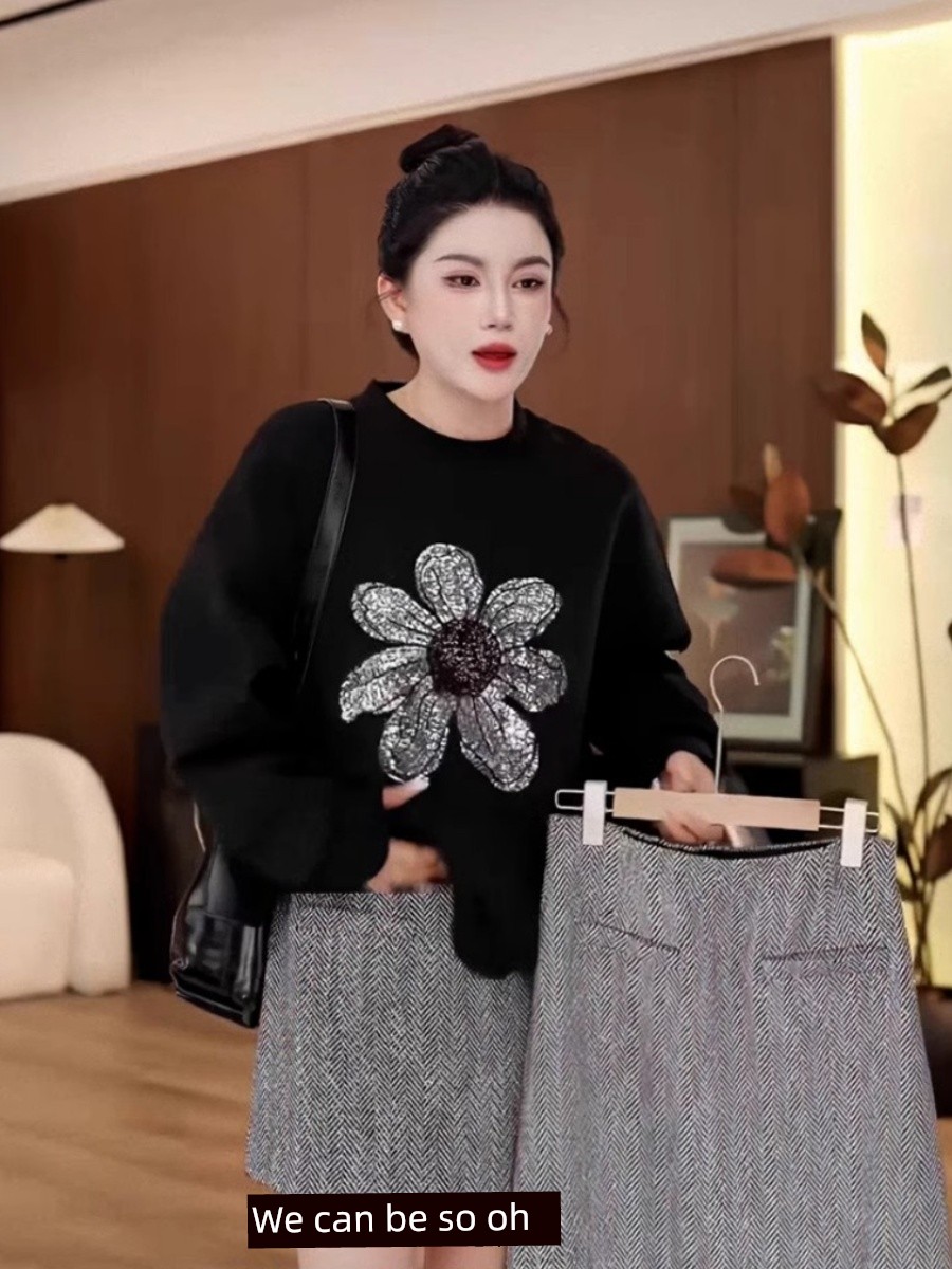 Fancy Black round Neck Print Pullover Sweaters Women's Clothing 2025 Fall New Arrival Fancy All-Matching Graceful Tops