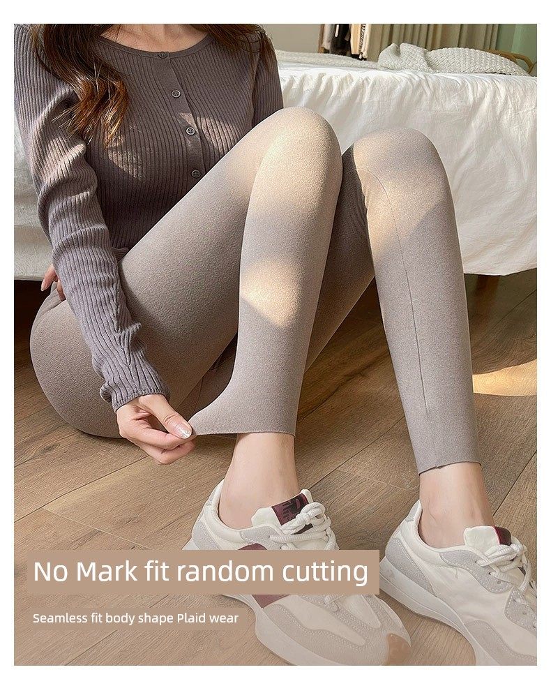 Plus Size Cozy Velvet Padded Leggings for Winter