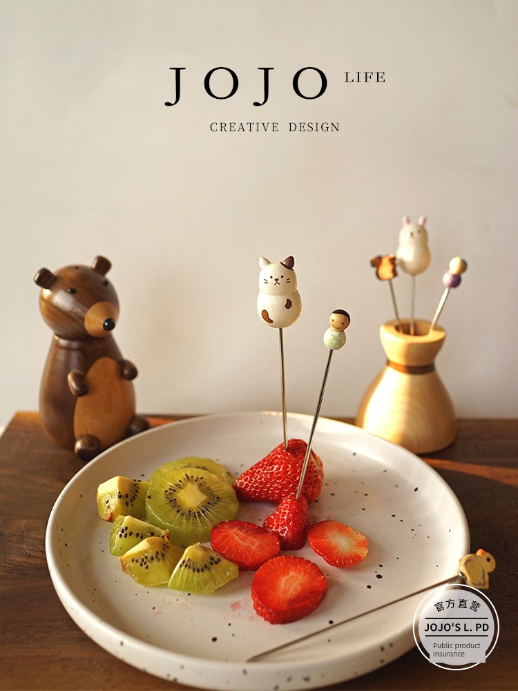 Jojo's L. Pd. Gongze. Solid Wood Cartoon Animal Fruit Fork Cocktail Sign Decoration Needle | Gongze
