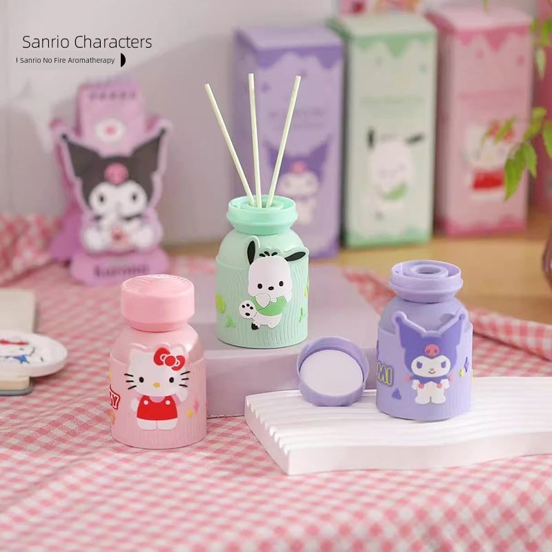 Sanrio Officially Authorized Fire-Free Aromatherapy Cute Fun Hello Kitty Toilet Indoor Fresh Air Car Office
