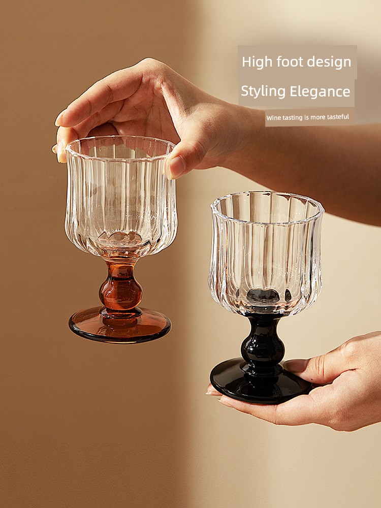 Modern Housewife Medieval Goblet Exquisite Fancy Red Wine Glass Cup Creative Cocktail Glass Classical Cup