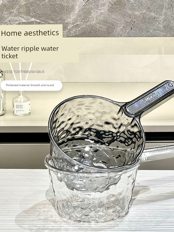 Wave Water Ladle Household Drop-Resistant Thickened Long Handle Kitchen Large Water Spoon Transparent Plastic Shampoo Spoon