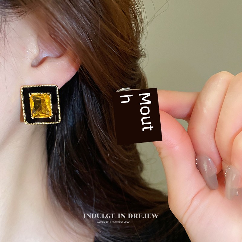 Fashion Zircon Square Stud Earrings Accessible Luxury Fancy Elegant Generous Earrings 2025 New Arrival Best Selling Exaggerated Earrings Women