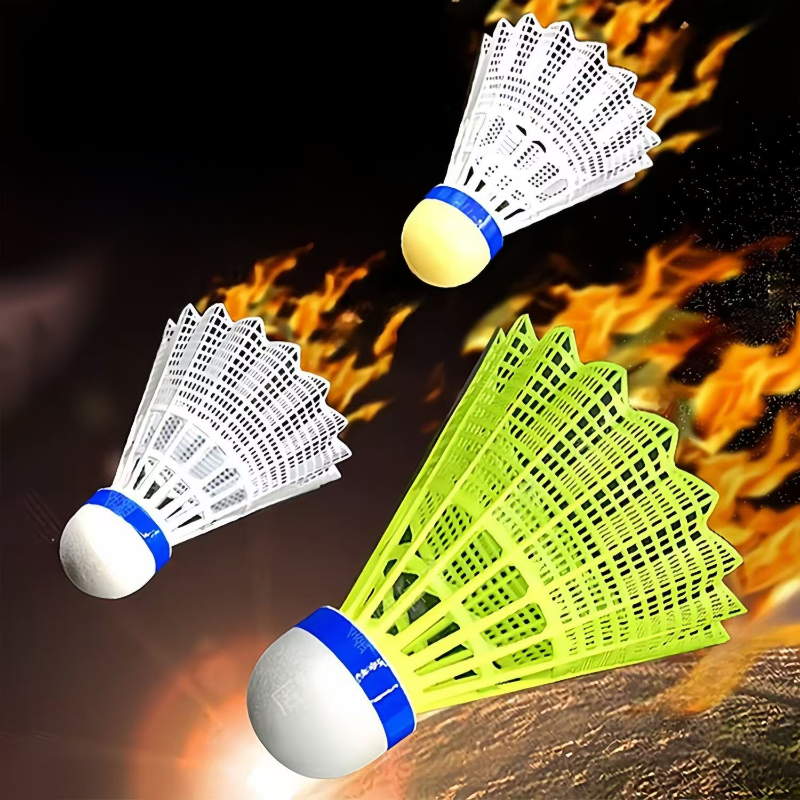 Genuine Goods Nylon Plastic Indoor and Outdoor 12 PCs Badminton