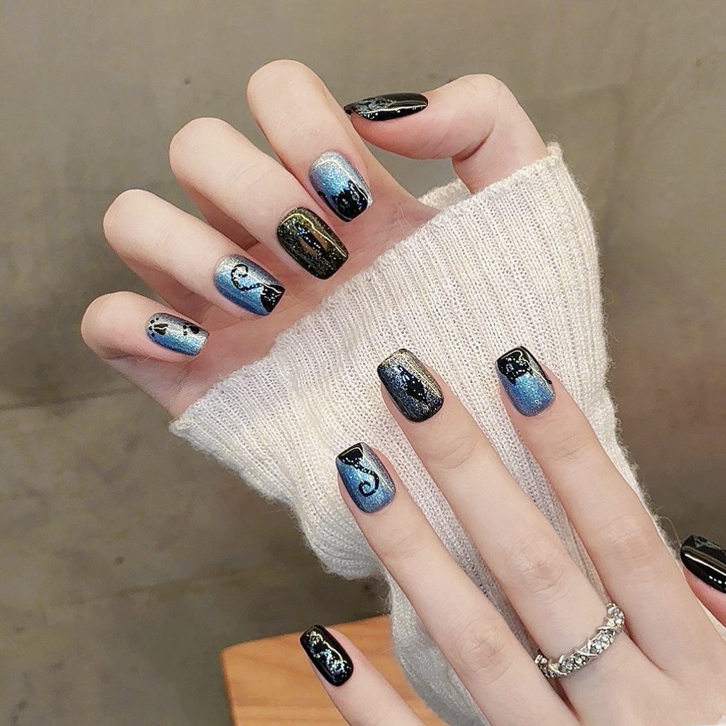 Blue Night Sky Kitten * Handmade Wear Armor Crystal Cat Eye Elegant White Short Student Nail Stickers