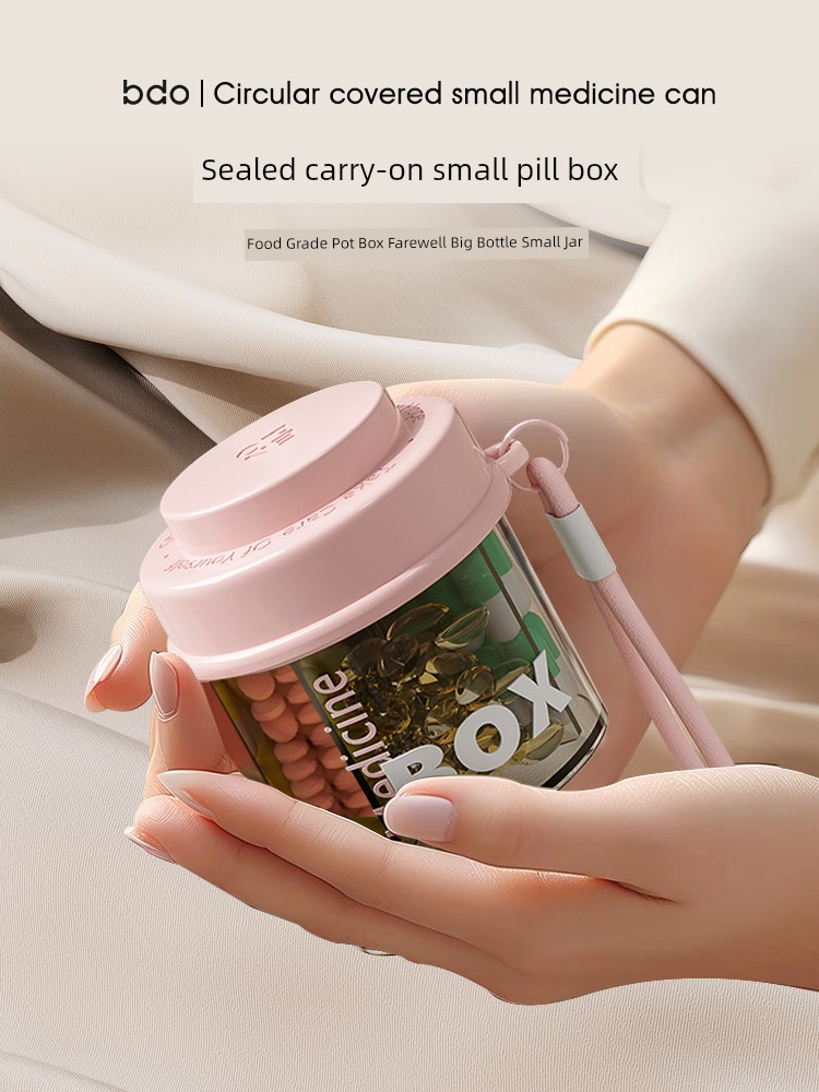 Mini Medicine Box Portable Medicine Packing Box Vitamin Box Portable Shading Moisture-Proof Travel Seven Days a Week