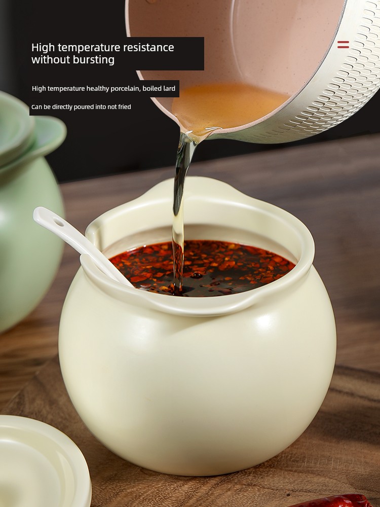 Lard Jar High Temperature Resistant Ceramic Oil Tank For Home with Lid Salt Jar Red Chili Oil Pepper Oil Seasoning Jar Stock Pot